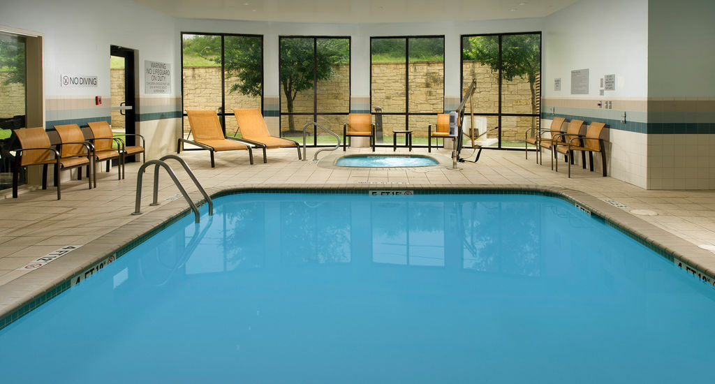 Courtyard By Marriott Seaworld/lackland